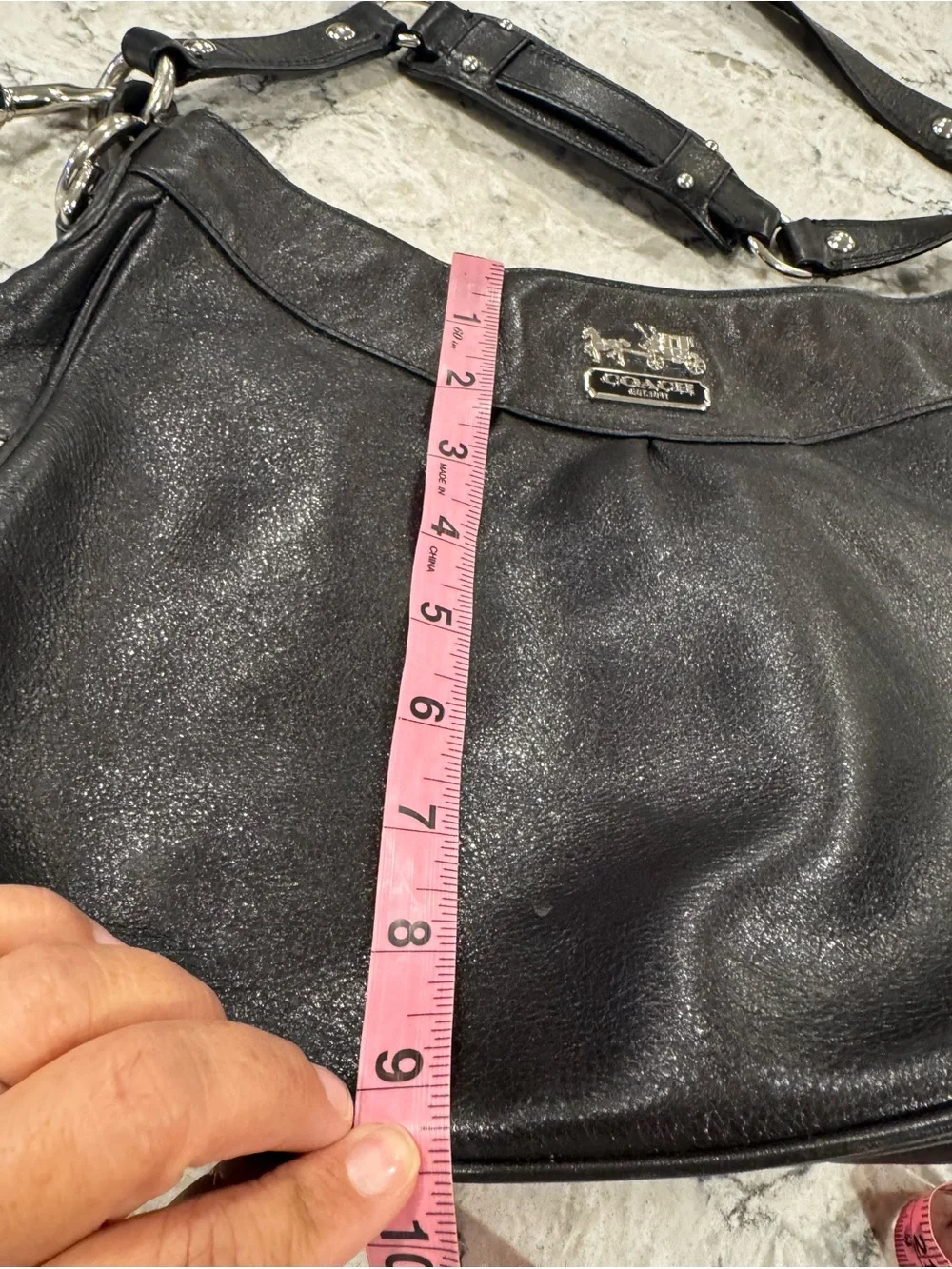 Vintage COACH Madison Shoulder Handbag Classic Black Leather 13250 Purple Lining